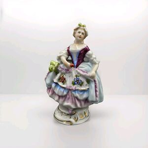 Antique Sitzendorf German Porcelain Figurine Young Victorian Woman Floral    4"
